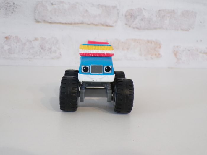 Monster Trucks - Gus - Les monstres Machines (J5) - photo numéro 4