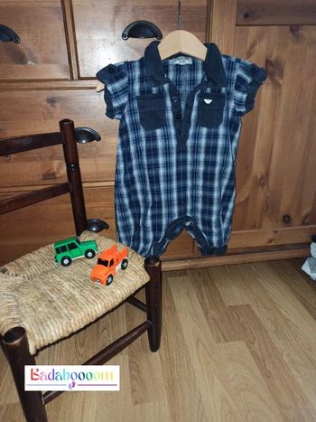 Armani baby barboteuse 6 mois