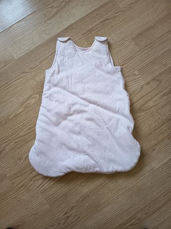 Gigoteuse chaude. Rose Bébé fille. Kiabi. Taille 0-6 mois 