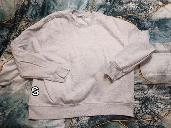 Sweat gris clair taille S