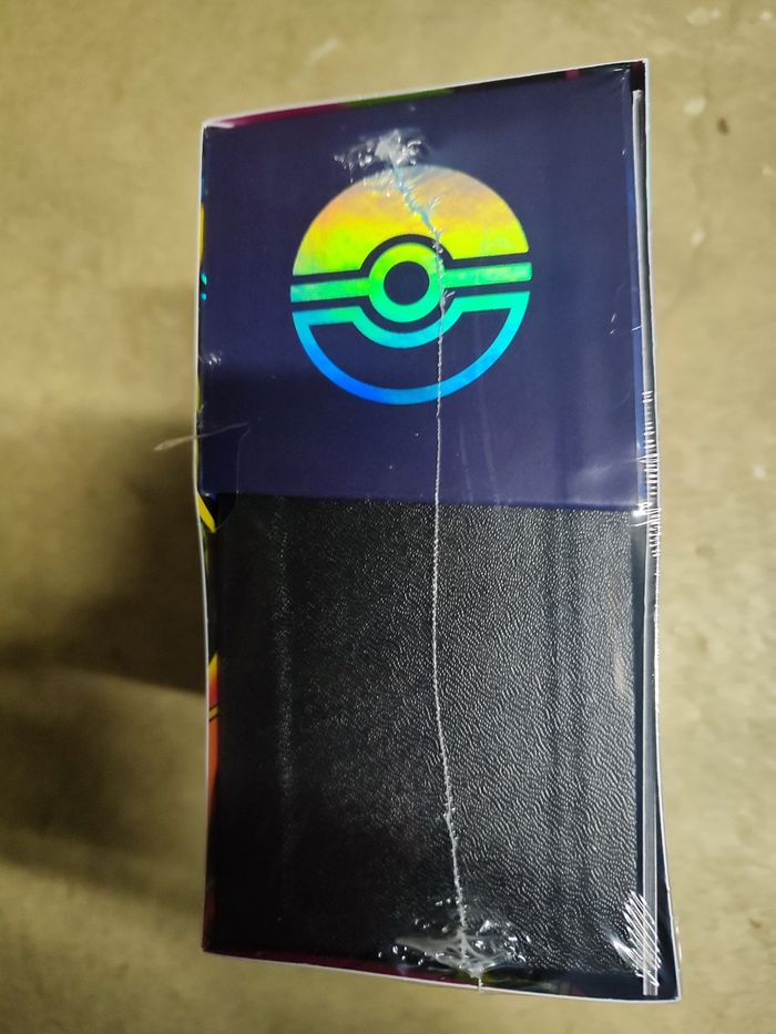 Etb flammes fantasmagoriques petit trou - photo numéro 3