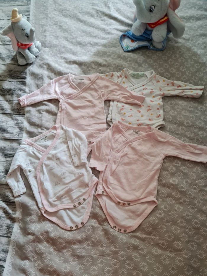 Lots de 4 bodies manche longues