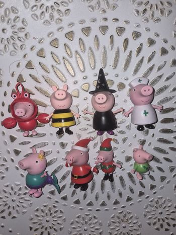 Lot de figurines peppa pig