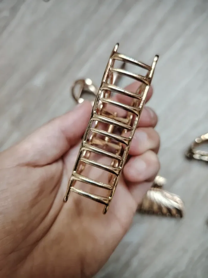 Lot de 5 pinces à cheveux dorées - photo numéro 3