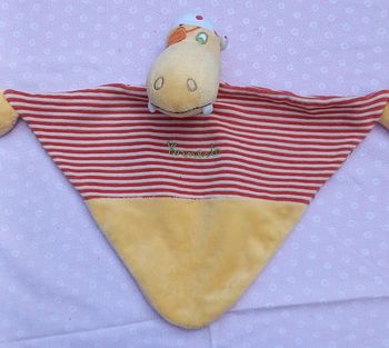 Doudou plat triangle hippopotame pirate Ernesto- carré blanc