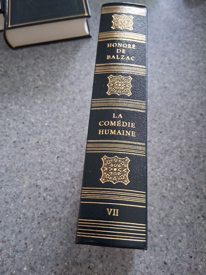 Le contrat de mariage " tome 7" la comédie humaine de balzac - photo numéro 2