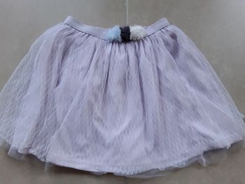 Jupe violine à pompons 8 ans TBE