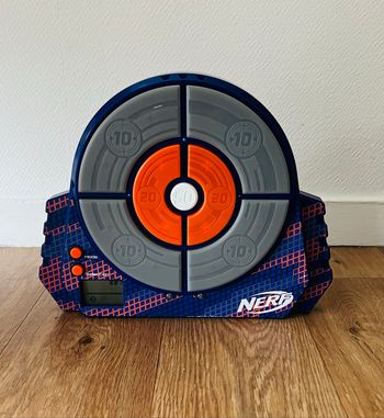 Cible Nerf électronique