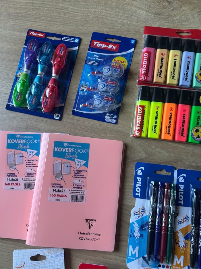 Lot fournitures scolaire NEUFS - photo numéro 3