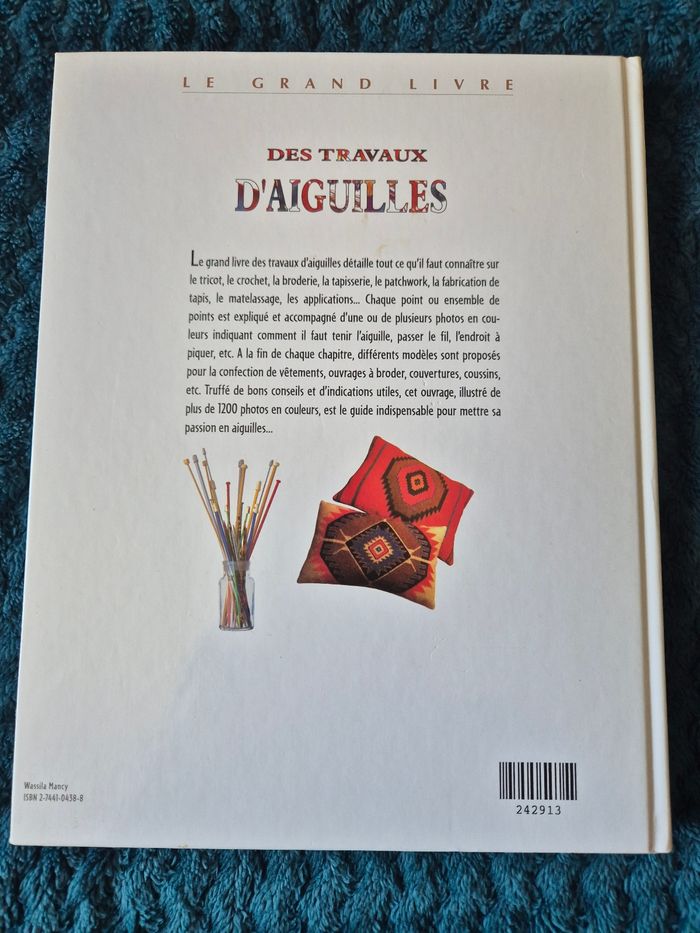 Livre titre Des travaux d'aiguilles - photo numéro 2