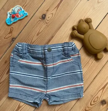 Petit short