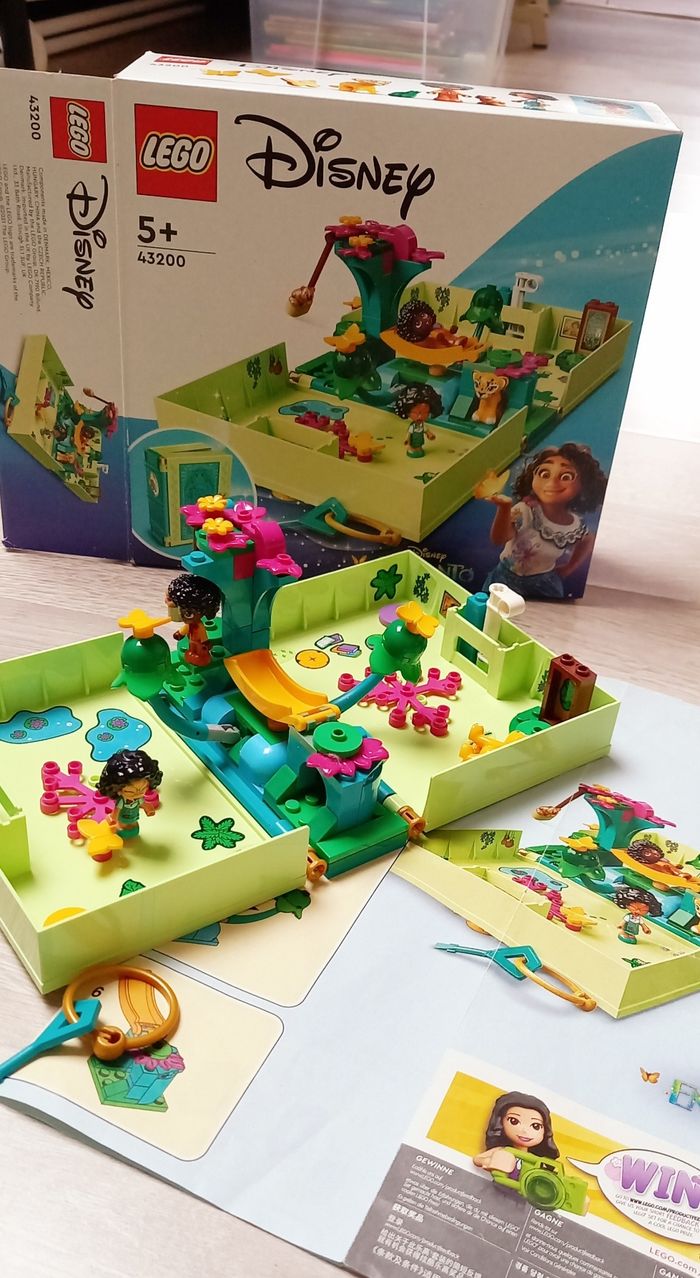LEGO Disney La porte magique d’Antonio (43200)