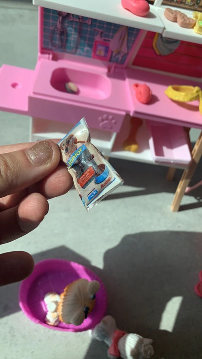 Lot accessoires magasin animalier barbie avec accessoires chien - photo numéro 6