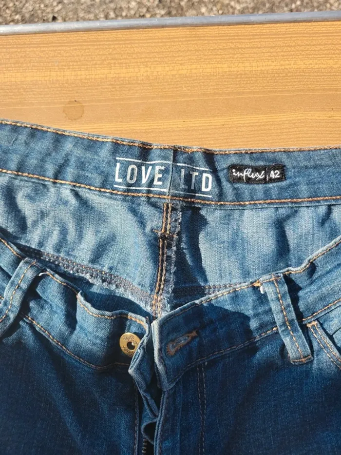 Jean taille 42 - photo numéro 2