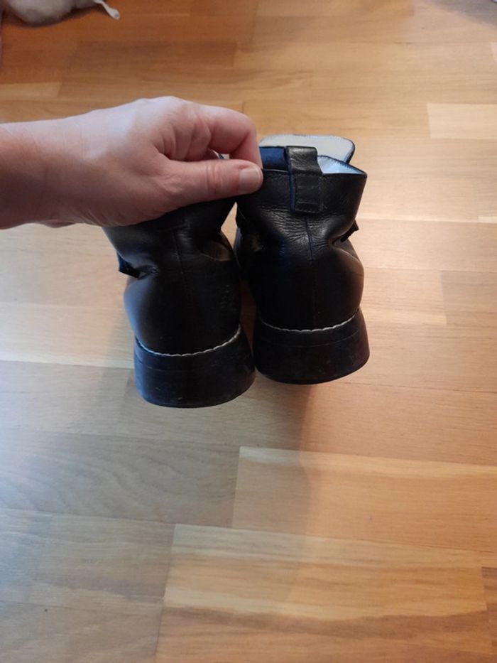 Bottines noires - photo numéro 3