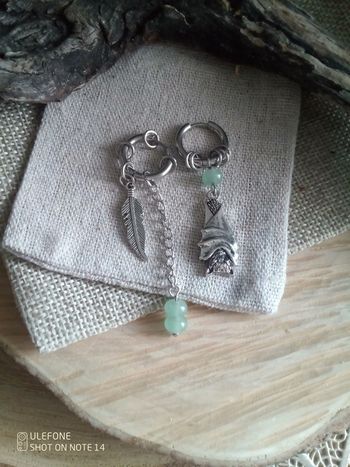 Boucles d'oreilles asymétriques pierres d'aventurine