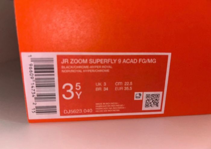 Baskets Foot Nike P.35,5 Neuves - photo numéro 10