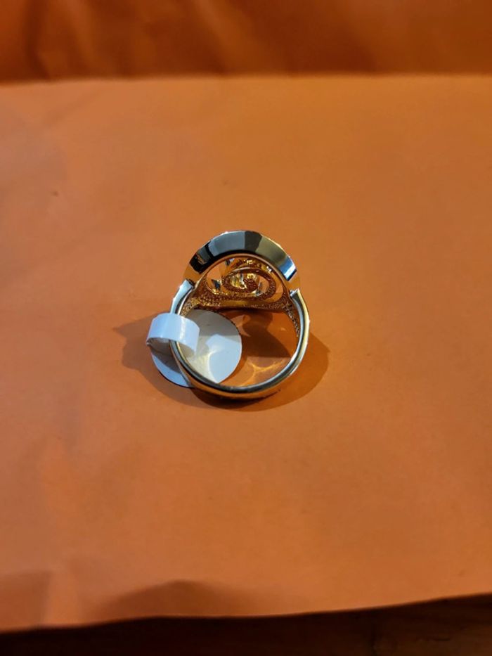Bague spirale Doré et Strass - photo numéro 2