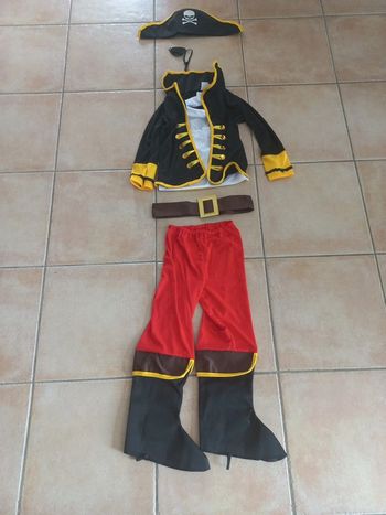 Déguisement de pirate taille 4-5 ans