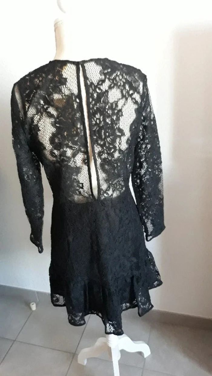 Robe noire en dentelle toute neuve taille 40 H&M - photo numéro 3
