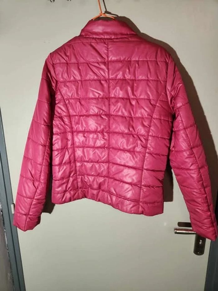 Doudoune fourrée Fuchsia - BNK - Taille 36 - Parfait État - photo numéro 2