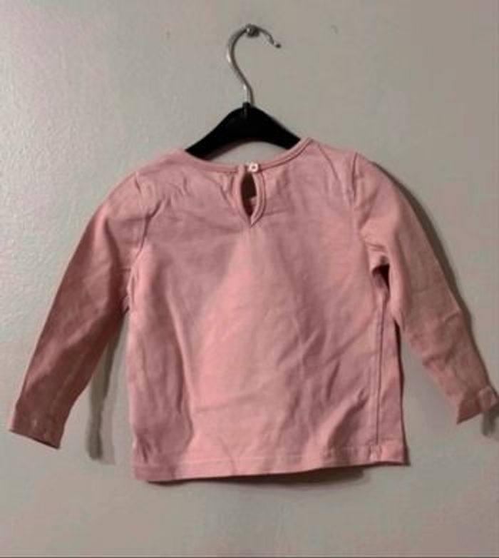 T-shirt Primark taille 9-12M - photo numéro 2