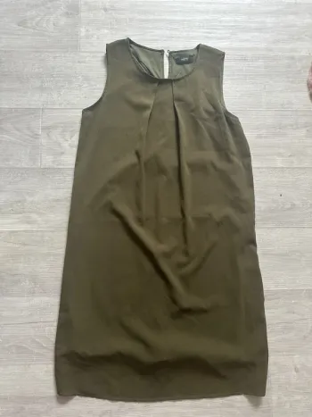 Robe kaki