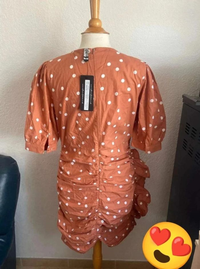 Robe à  petits  pois  neuf  T42 - photo numéro 7