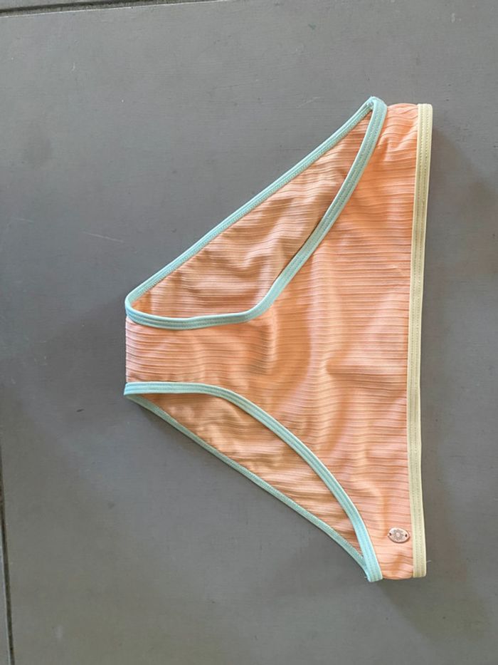 Maillot de bain Les Tropéziennes deux pièces taille S - photo numéro 3