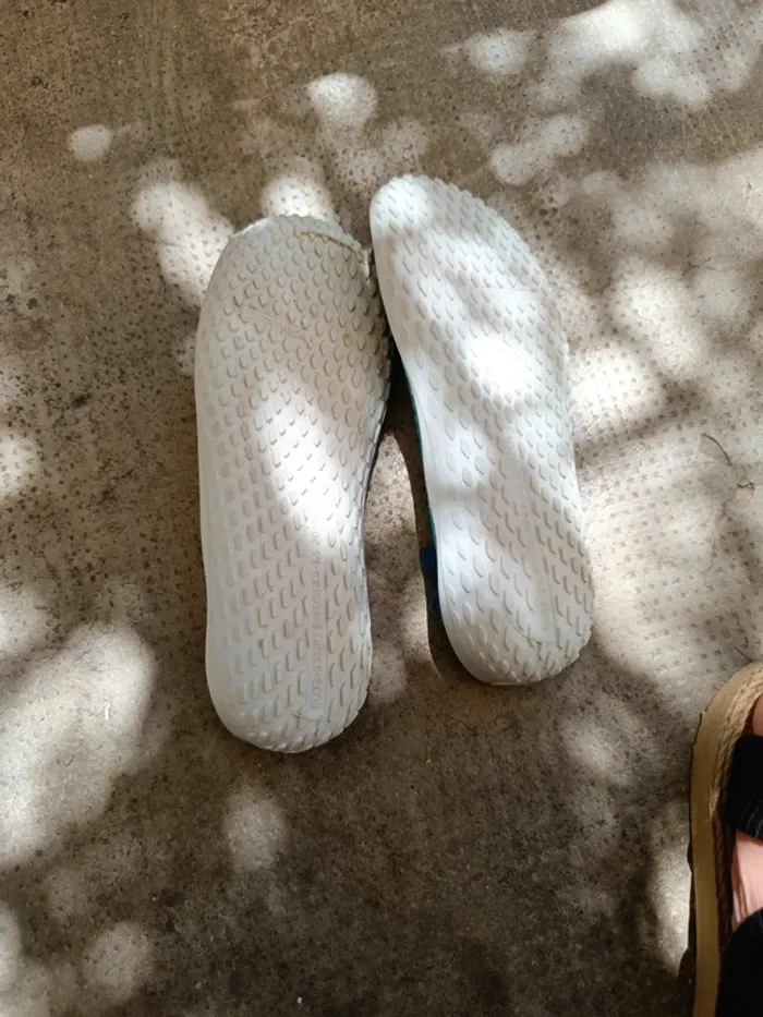 Chaussures d'eau - photo numéro 4