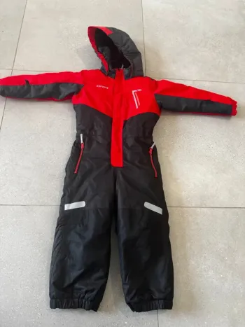 Combinaison IcePeak 3/4 ans 104cm, très bon état