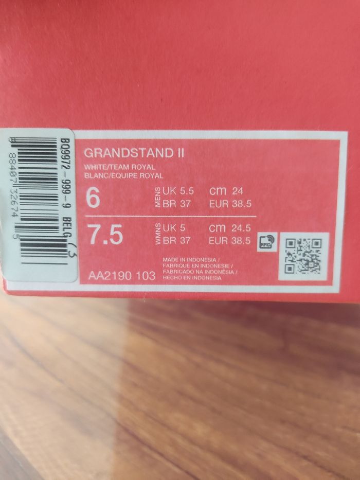 Baskets Nike grandstand ll T 38.5 - photo numéro 8