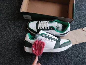 Paire de baskets parkside taille 42
