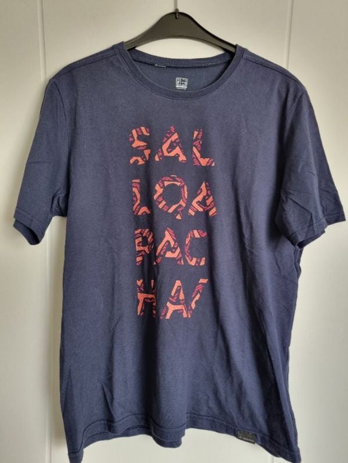 Tee-shirt