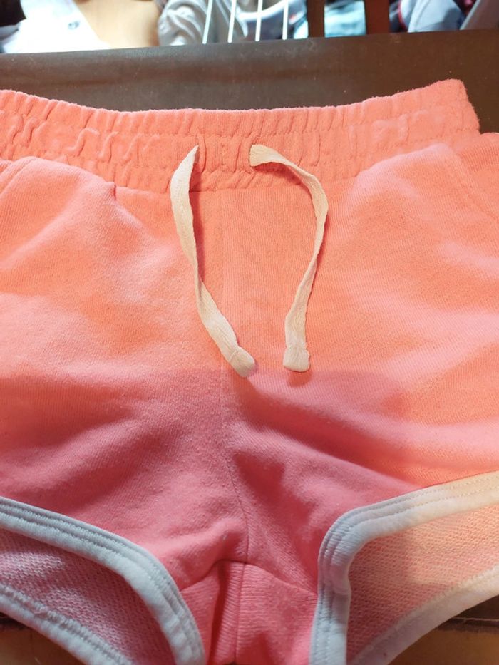 Short Kiabi 8A - photo numéro 3