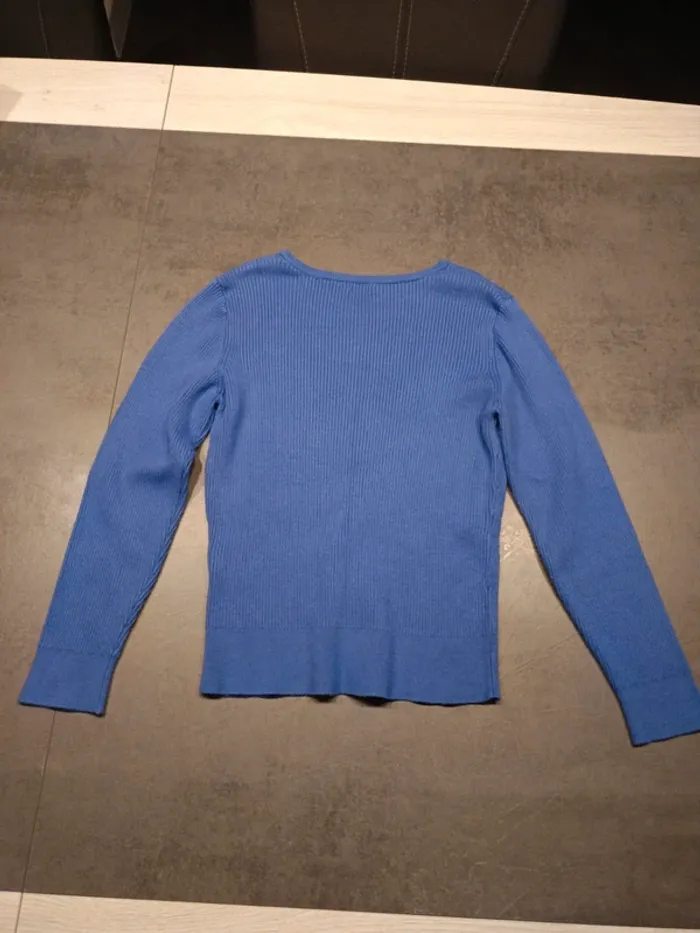 Vends gilet enfants Kiabi taille 8 ans . - photo numéro 4