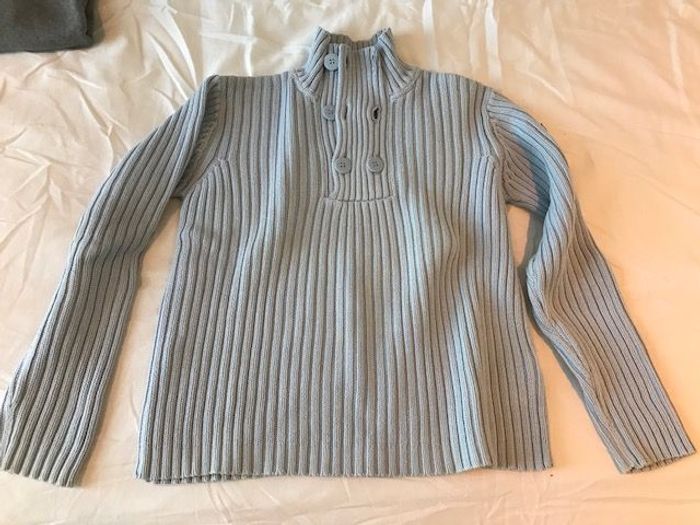 pull OKAIDI garçon en 10 ans.