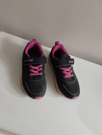 Baskets Lotto pointure 32