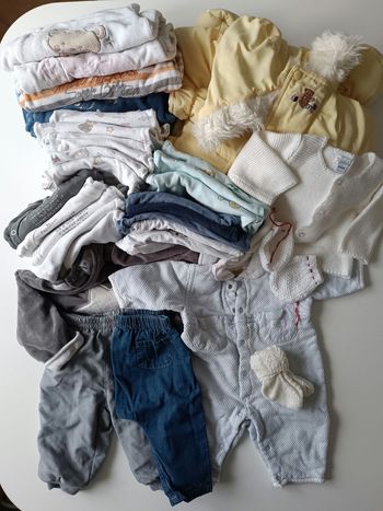 30 vêtements 3 mois