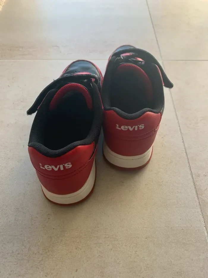 Magnifique paire de Levi’s enfant - photo numéro 4