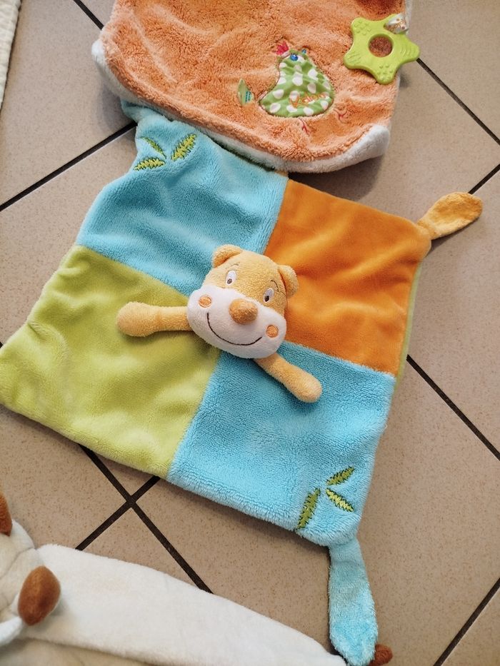 Peluches et doudous très bon état - photo numéro 5