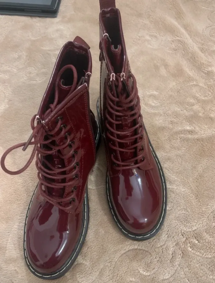 Bottines motard bordeaux vernis 🍭🍭 - photo numéro 8