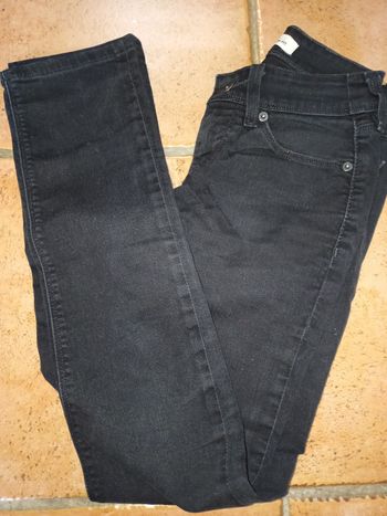 Jean fille Levi's