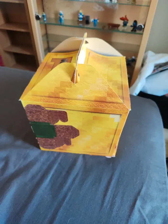 Figurine Minecraft McDonald's - photo numéro 7