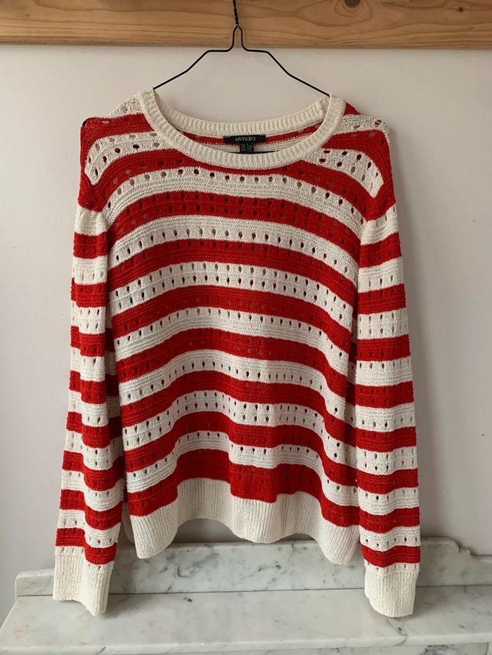 Petit pull ajouré - photo numéro 2