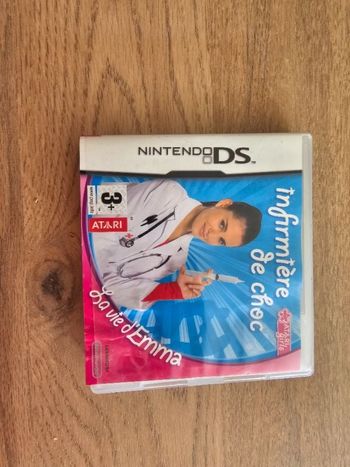 1 jeu nintendo ds - infirmière de choc la vie d'Emma