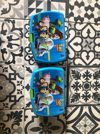 2 boîtes à goûter avec compartiment Toy story neuves