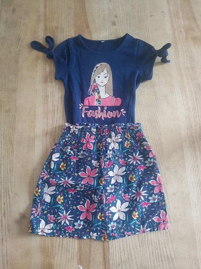 Ensemble fille 6 ans - photo numéro 2