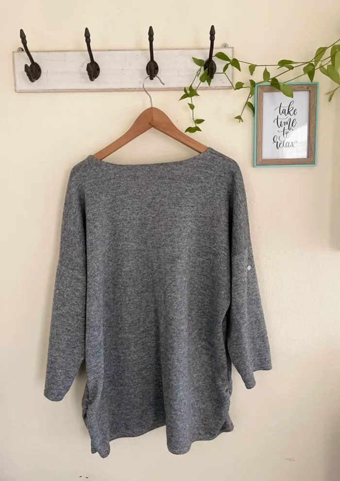 #Pull gris 🍀 - photo numéro 6