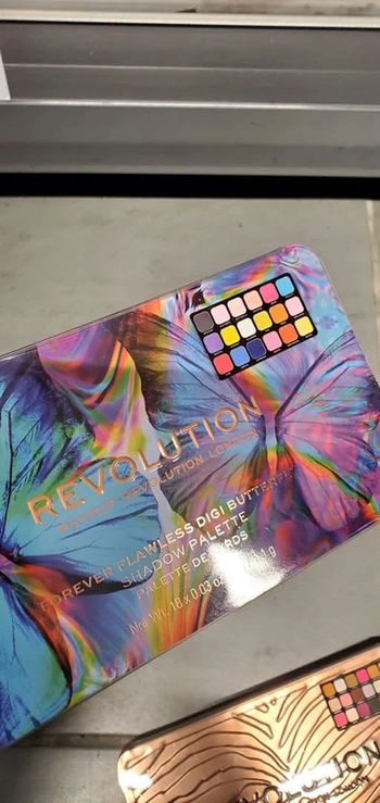 Lot 2 palettes